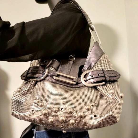 RARE JIMMY CHOO Liquid Silver Mesh Tam Tote - Picture 2 of 16